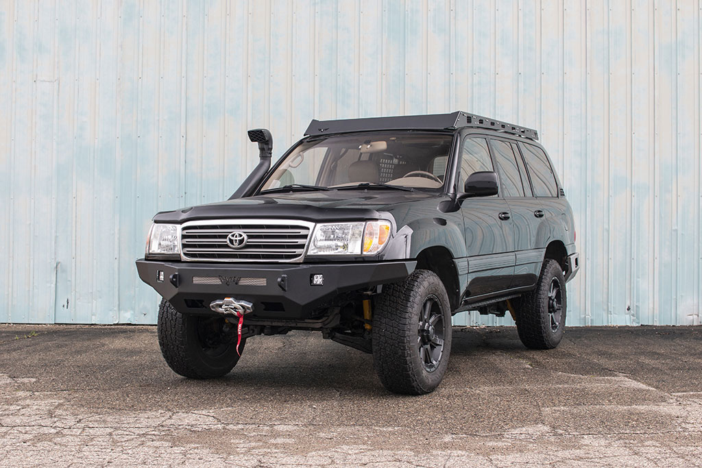 Land Cruiser Front Strike Bumper | 100 Series - Lexus LX 470 (98-07)
