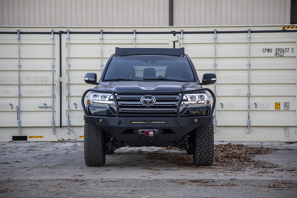 Land Cruiser Front Bumper | Strike | 200 Series (13-21)