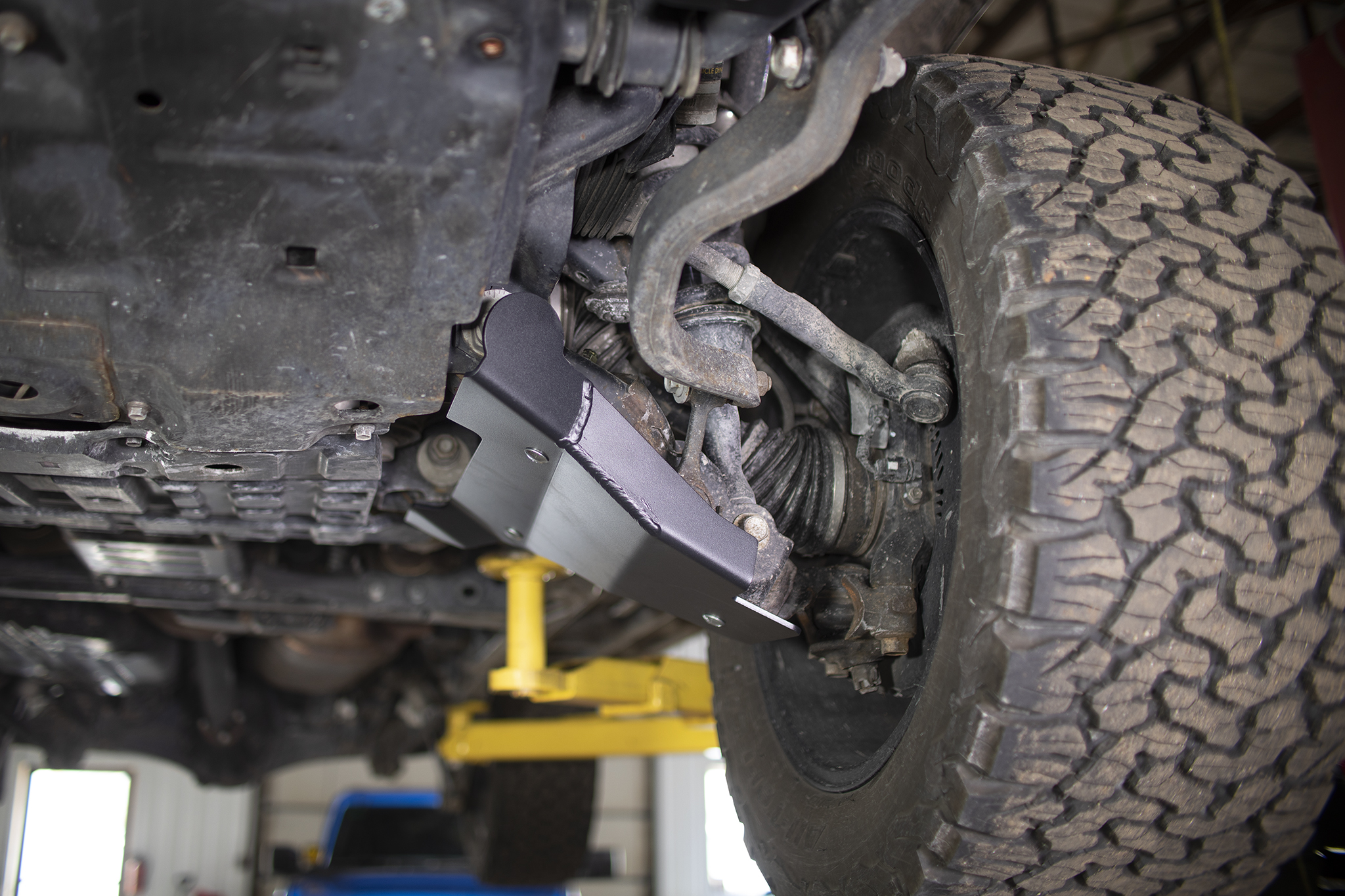 Land Cruiser Lower Control Arm Skids | 200 Series Land Cruiser & LX 570 (08-21)