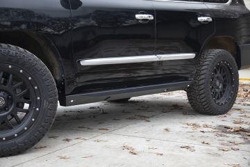 Land Cruiser Rock Sliders | Blitz | 200 Series & Lexus LX 570 (08-21)