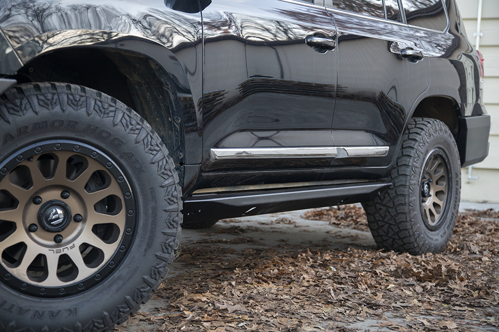 Land Cruiser Rock Sliders | Blitz | 200 Series & Lexus LX 570 (08-21)