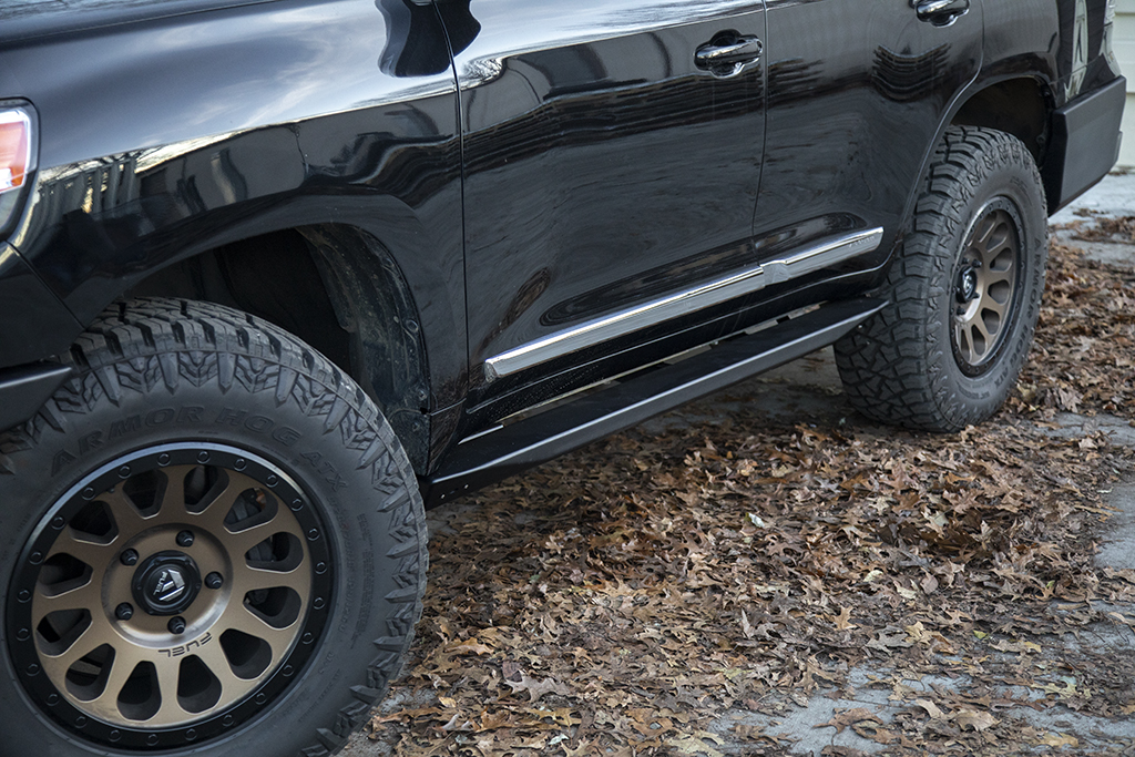Land Cruiser Rock Sliders | Blitz | 200 Series & Lexus LX 570 (08-21)
