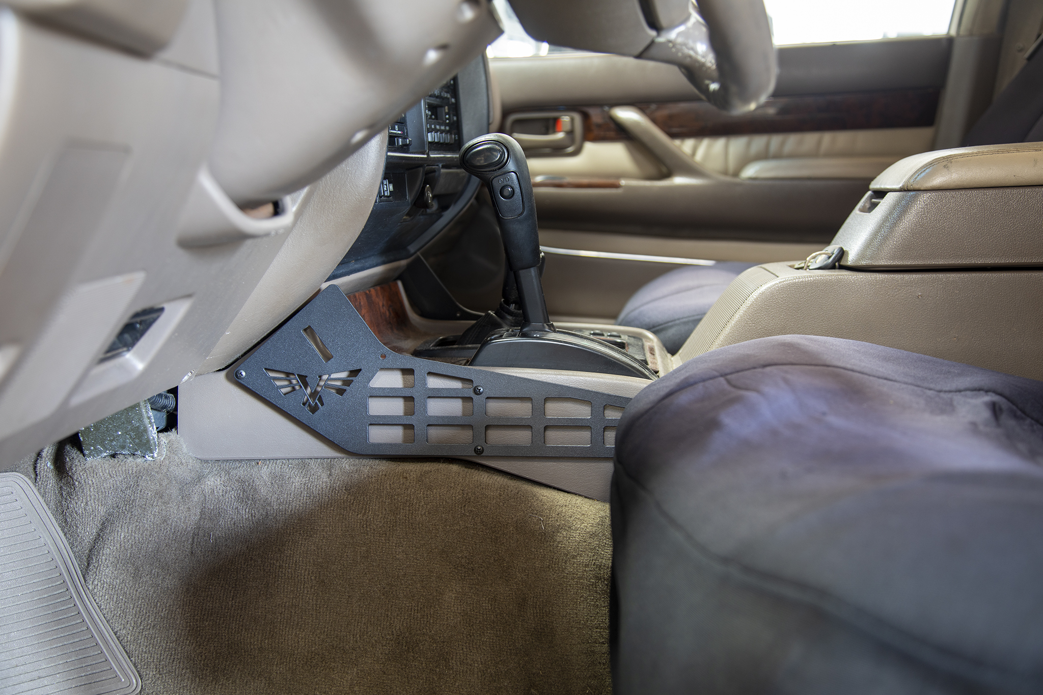 Land Cruiser Center Console MOLLE Panel | 80 Series Land Cruiser & LX 450 (90-97)