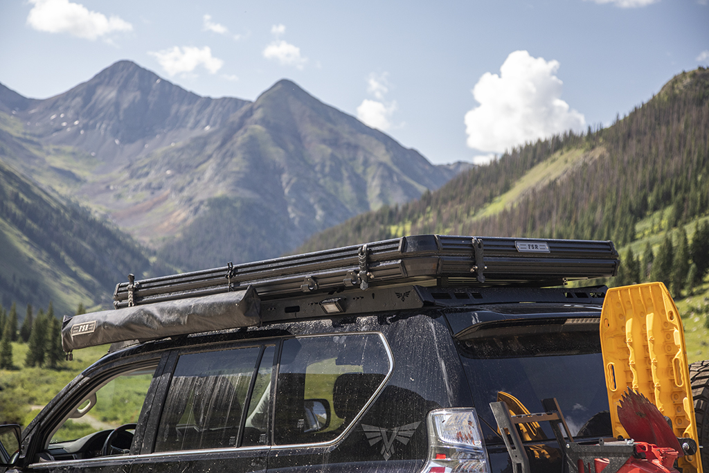 Roof Rack Side Accessory Panel