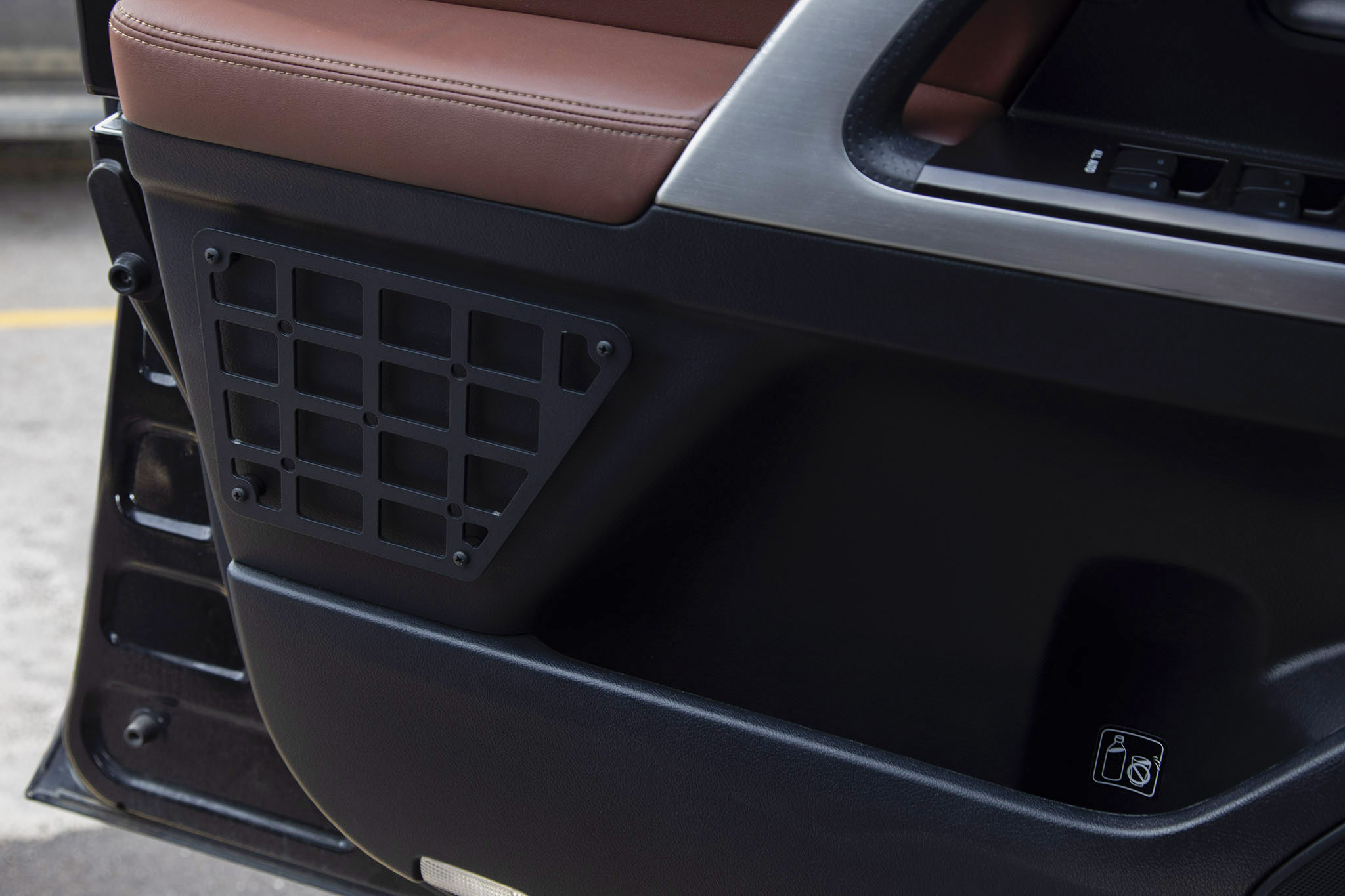Land Cruiser Door MOLLE Panel | 200 Series & LX 570 (08-21)