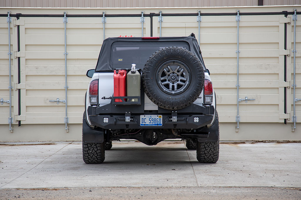 Adventure Carrier | Rear Bumper Swing-out