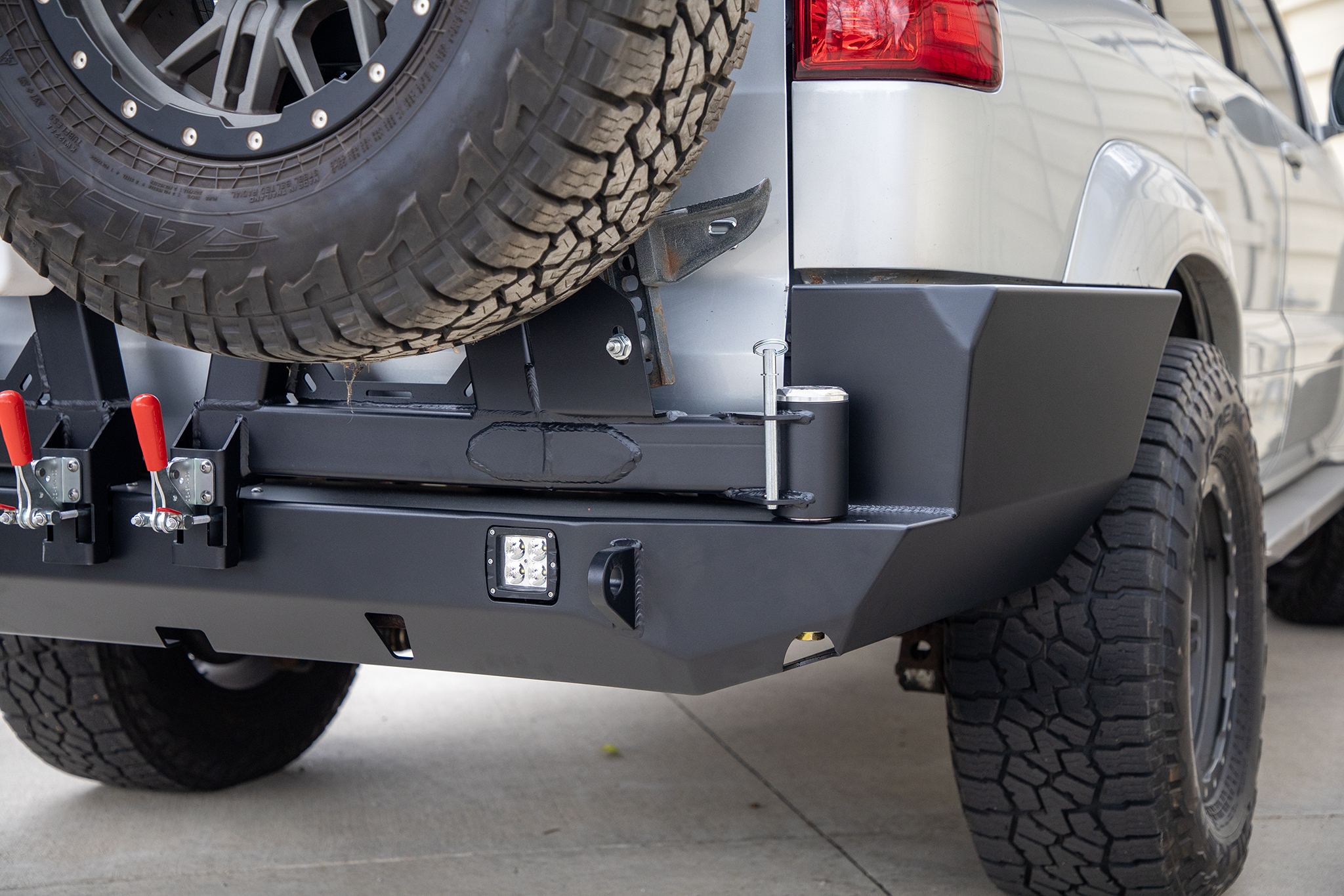 Lexus GX470 DIY Tire Carrier Swing | 2003-2009