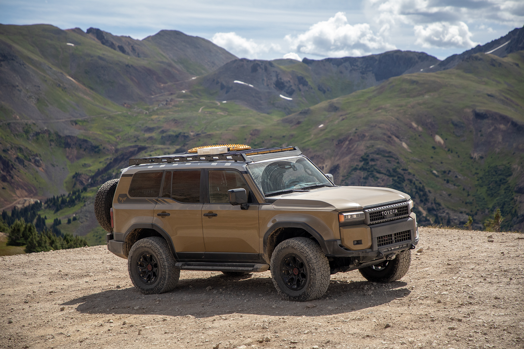 Land Cruiser Roof Rack | Evolution Series | 250 (24+)