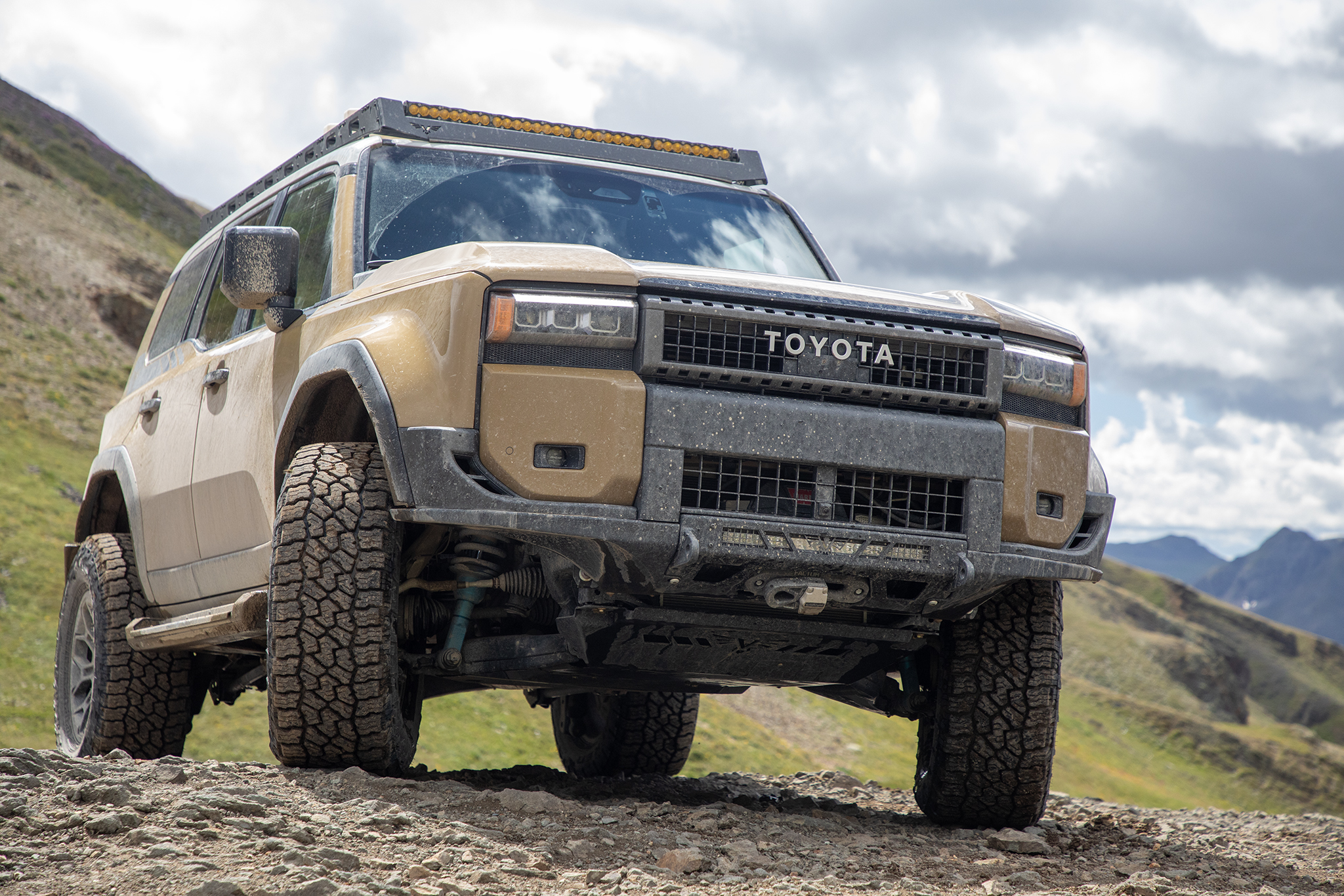 Land Cruiser Front Bumper | Blitz | 250 (2024+)