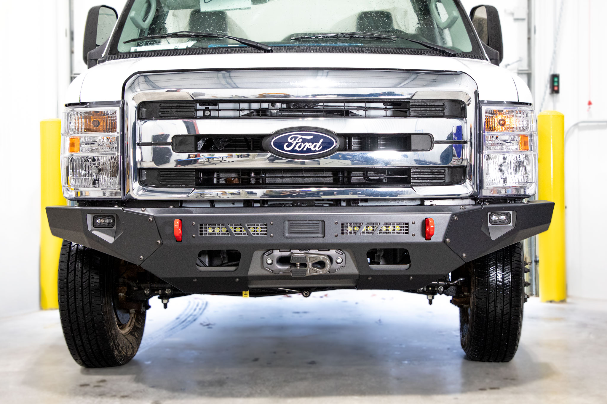 Evolution Series Front Bumper | Ford E-350