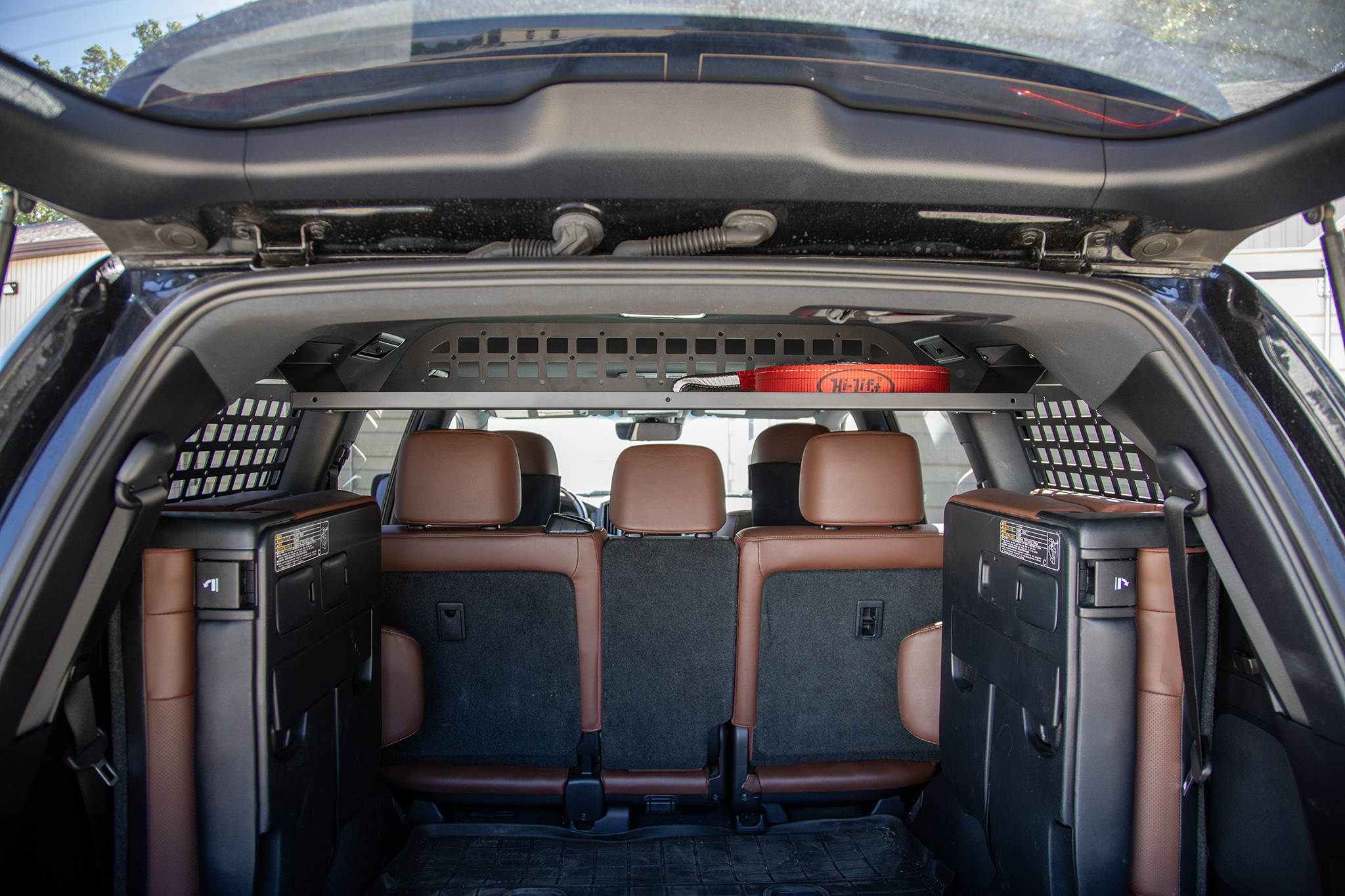 Land Cruiser Upper Shelf | 200 Series (2008-2021)