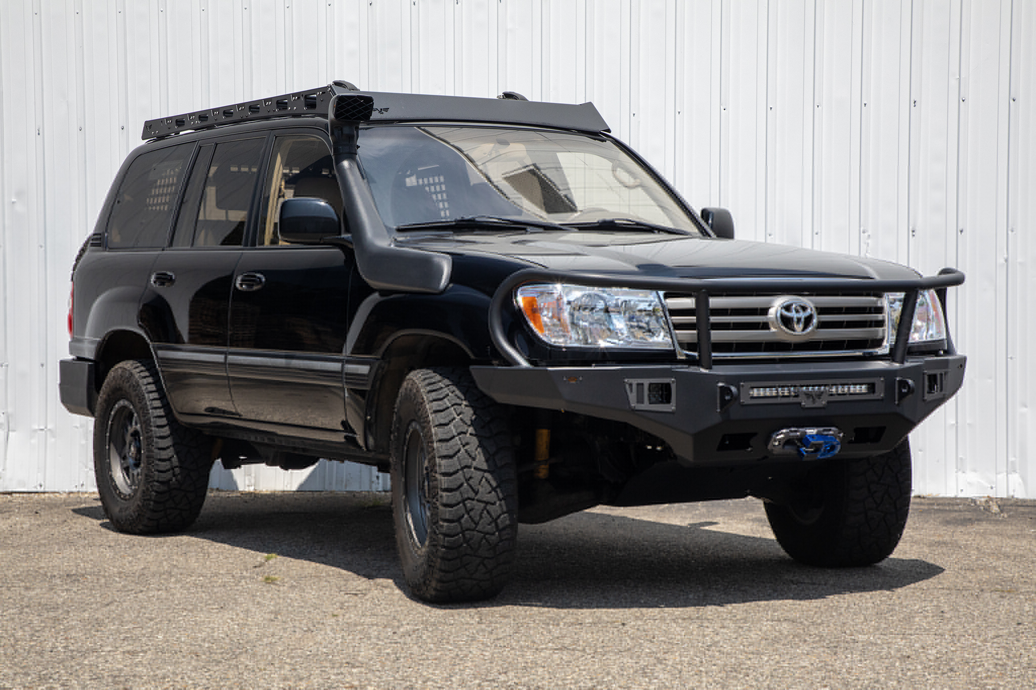 Land Cruiser Front Strike Bumper | 100 Series - Lexus LX 470 (98-07)