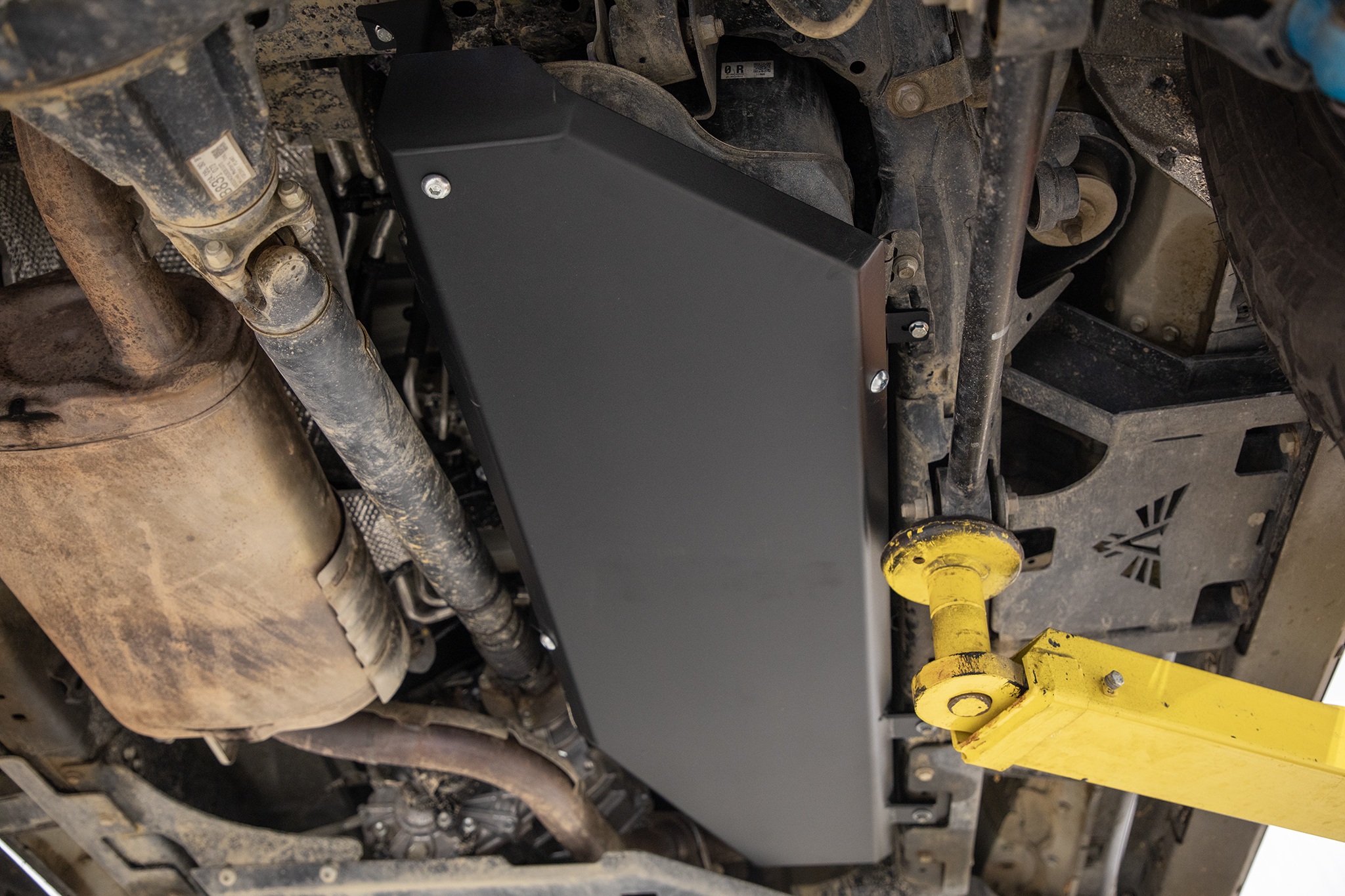 Land Cruiser Gas Tank Skid | 250 (24+)