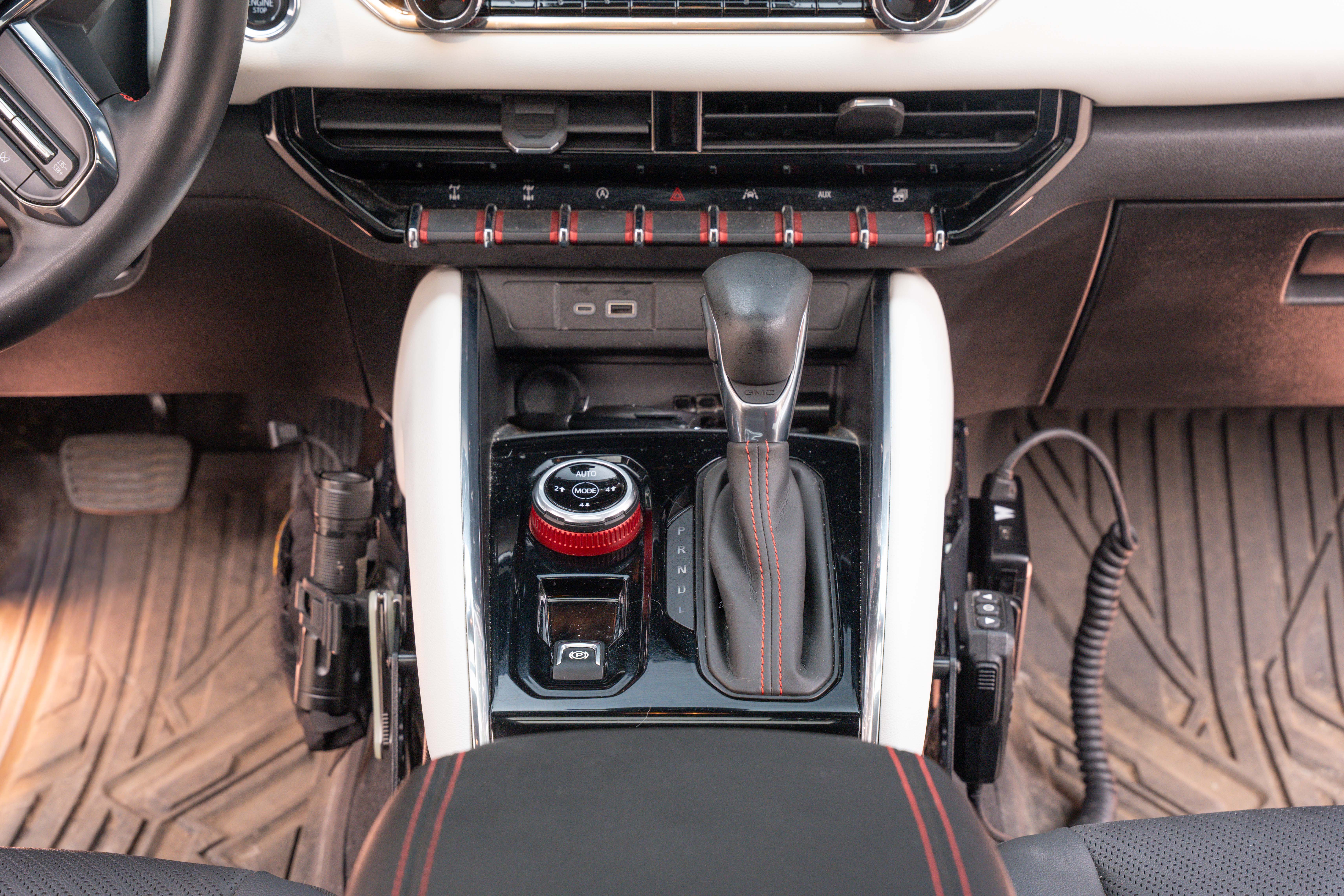Chevy Colorado Center Console EDC MOLLE Panel | 3rd Gen Chevy Colorado & GMC Canyon (23+)