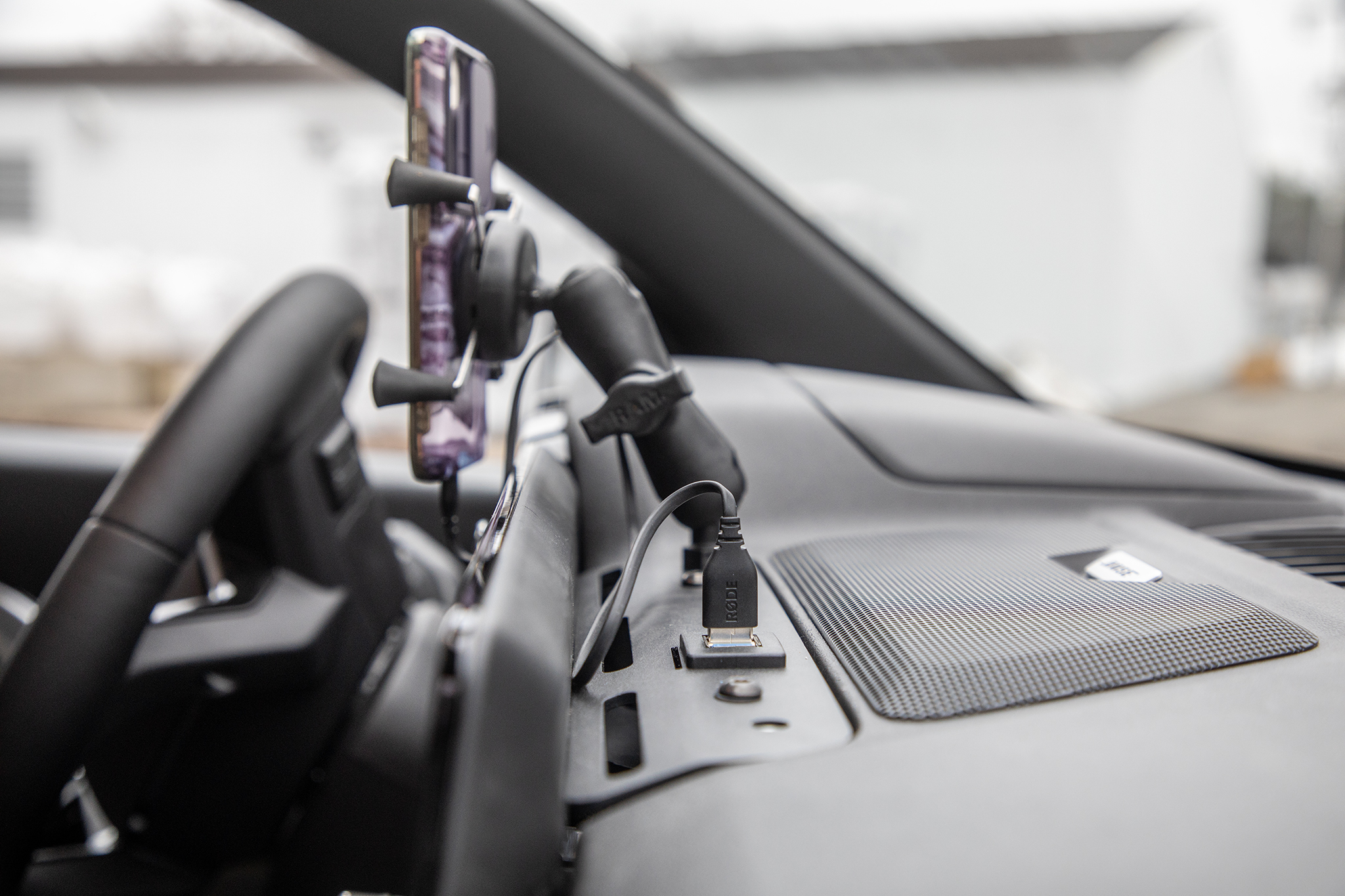 Chevy Colorado Dash Accessory Mount | 3rd Gen Chevy Colorado & GMC Canyon (23+)