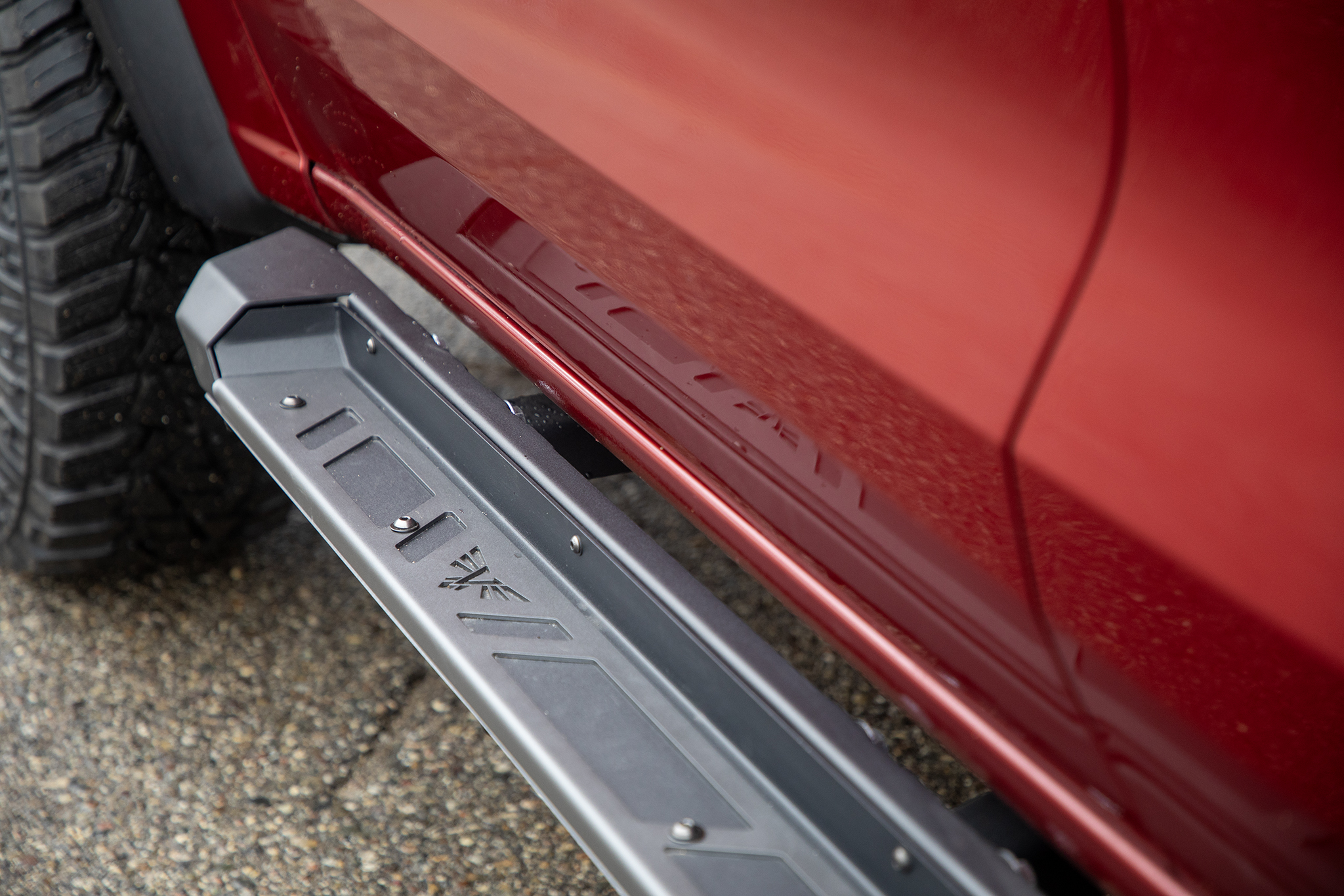 Chevy Colorado Rock Sliders | Blitz  | 3rd Gen Chevy Colorado & GMC Canyon (23+)