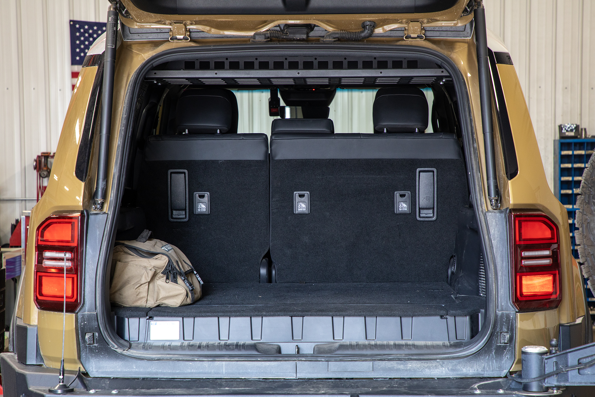 Lexus GX550 Upper Shelf | 550 (24+)
