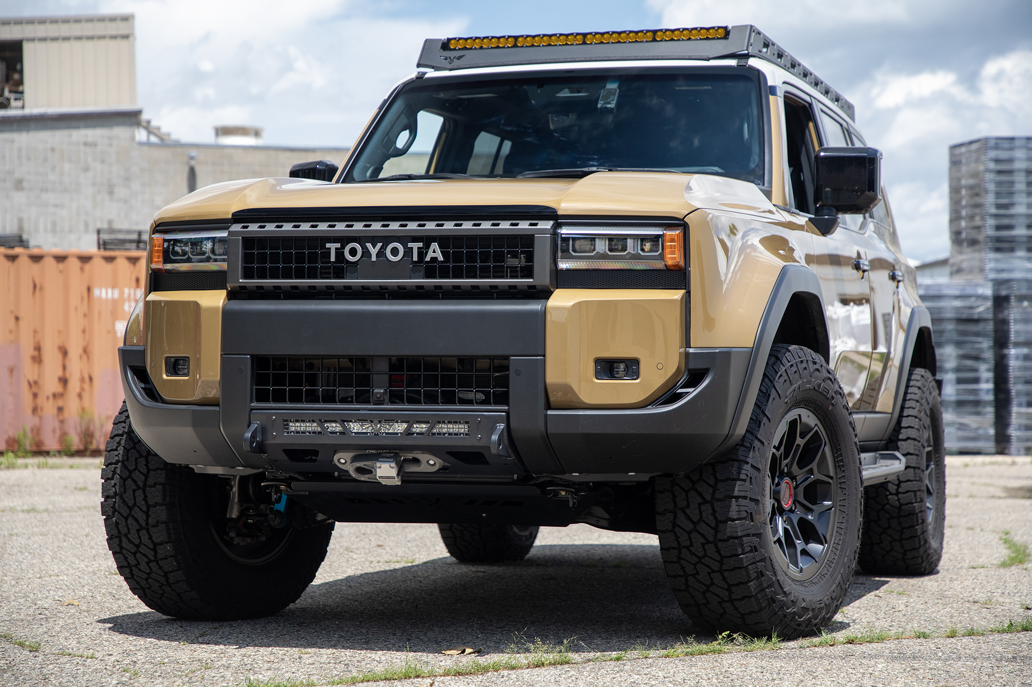 Land Cruiser Front Bumper | Blitz | 250 (2024+)