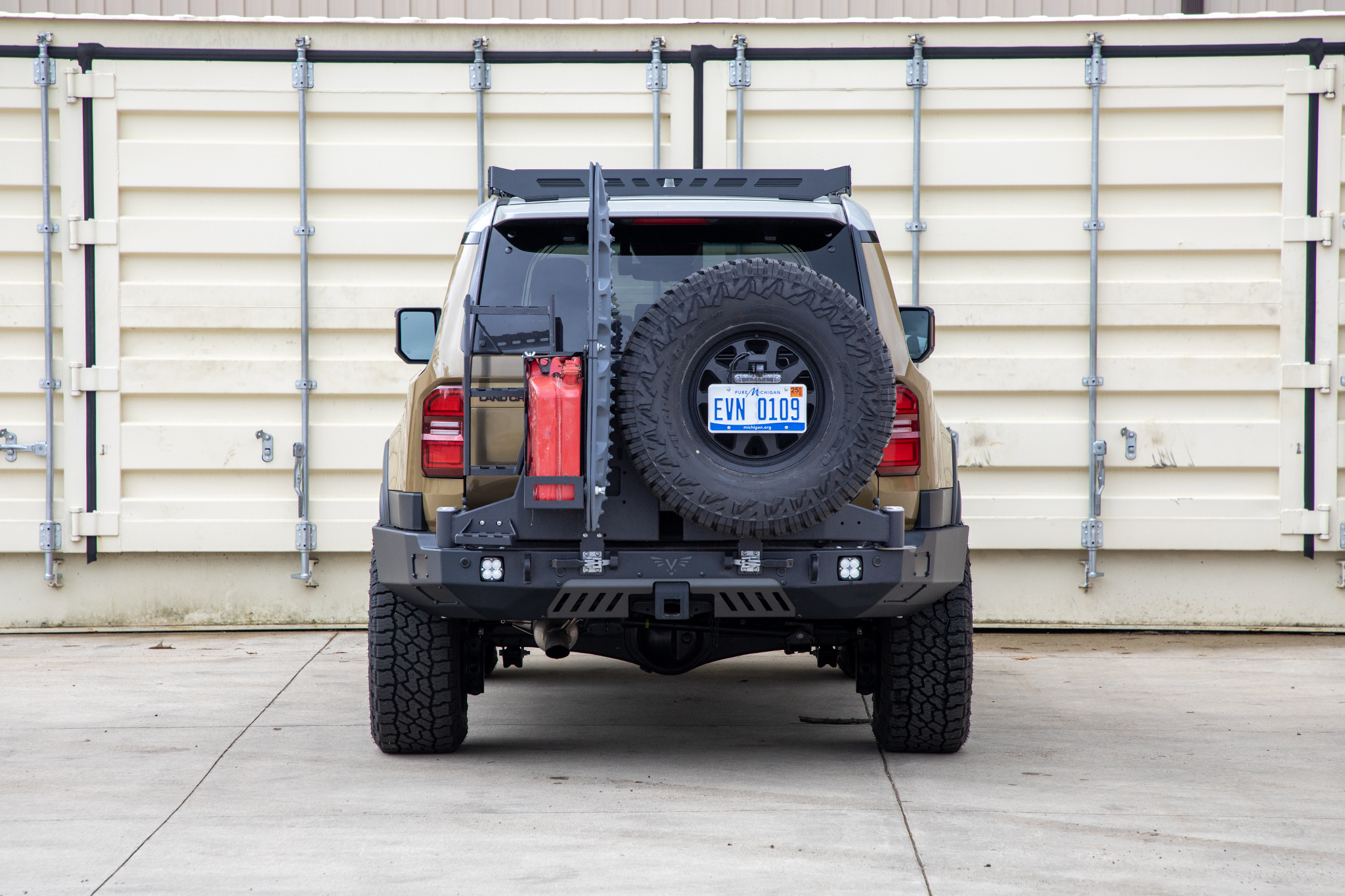 Land Cruiser 250 Rear Bumper | Strike | 2024+
