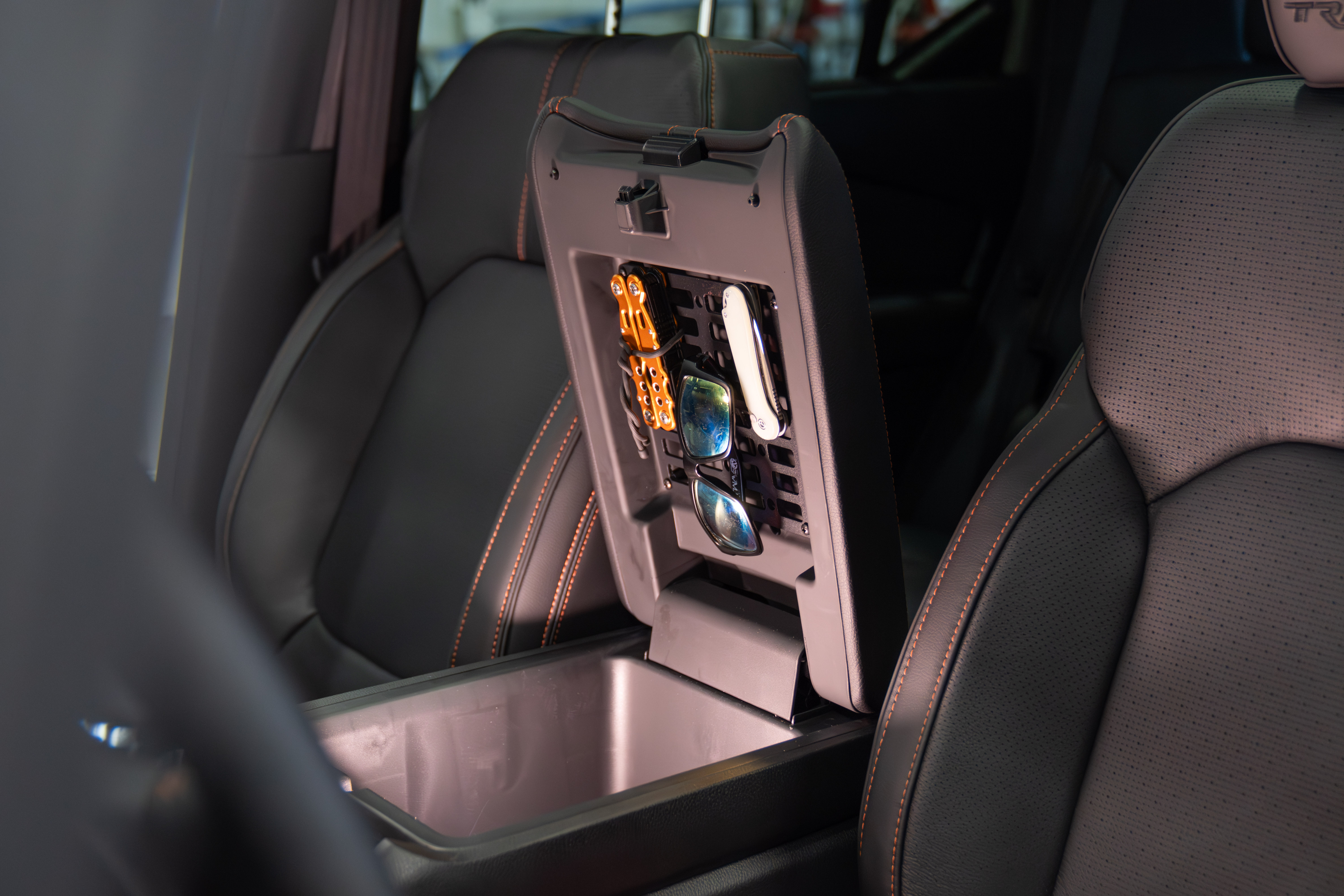 PRE-ORDER | Honda Passport & Pilot Armrest Interior MOLLE Panel | 4th Gen (23+)