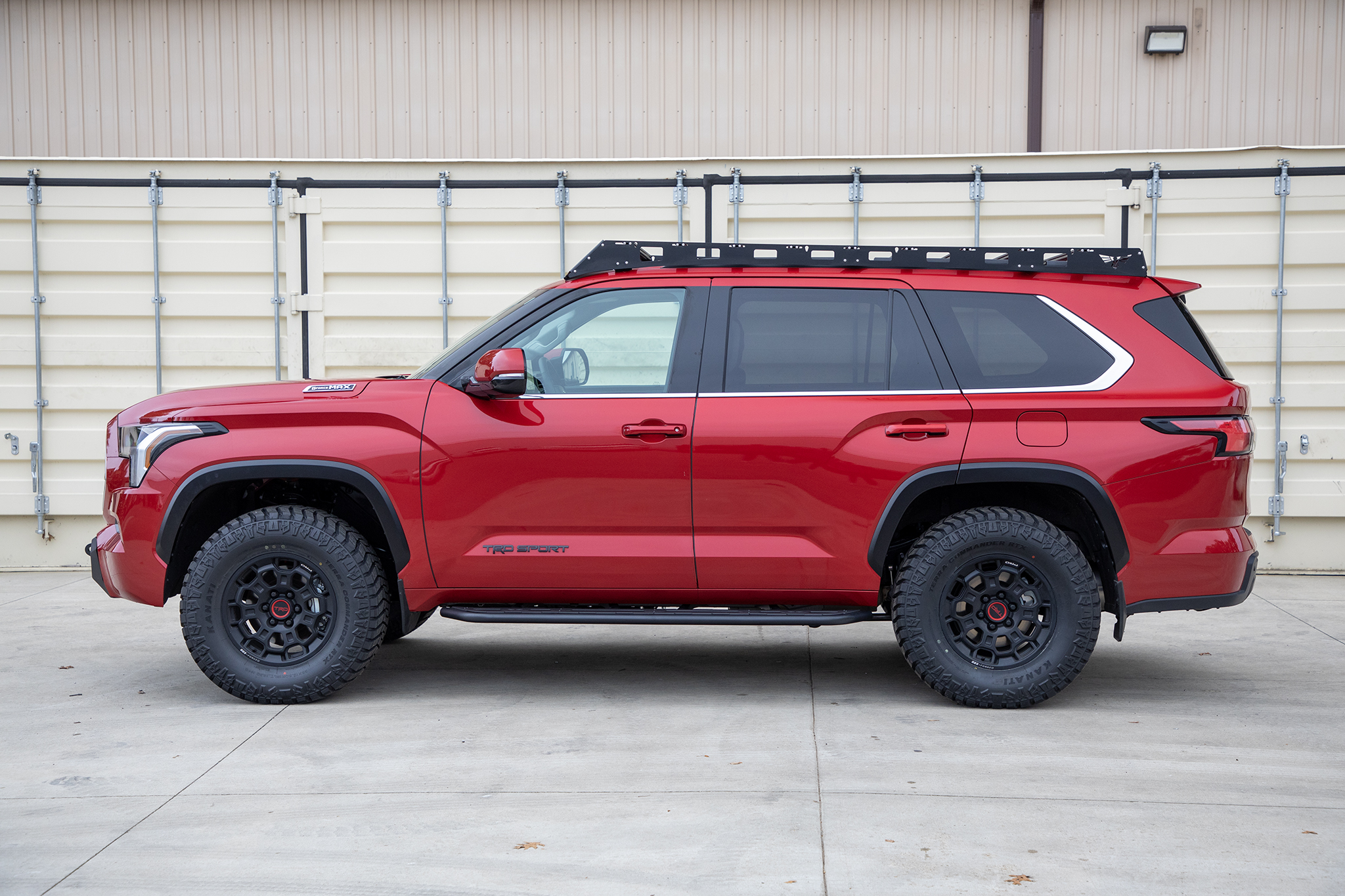 Sequoia Strike Slider Tread Plate | 3rd Gen (2023+)