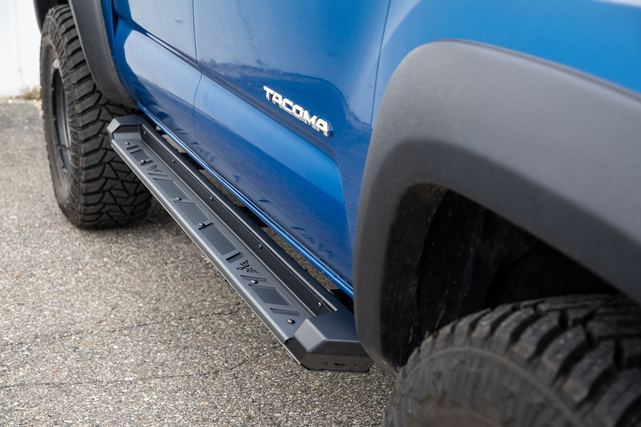 Tacoma Rock Sliders | Blitz 2 | 2nd, 3rd, & 4th Gen (05+)