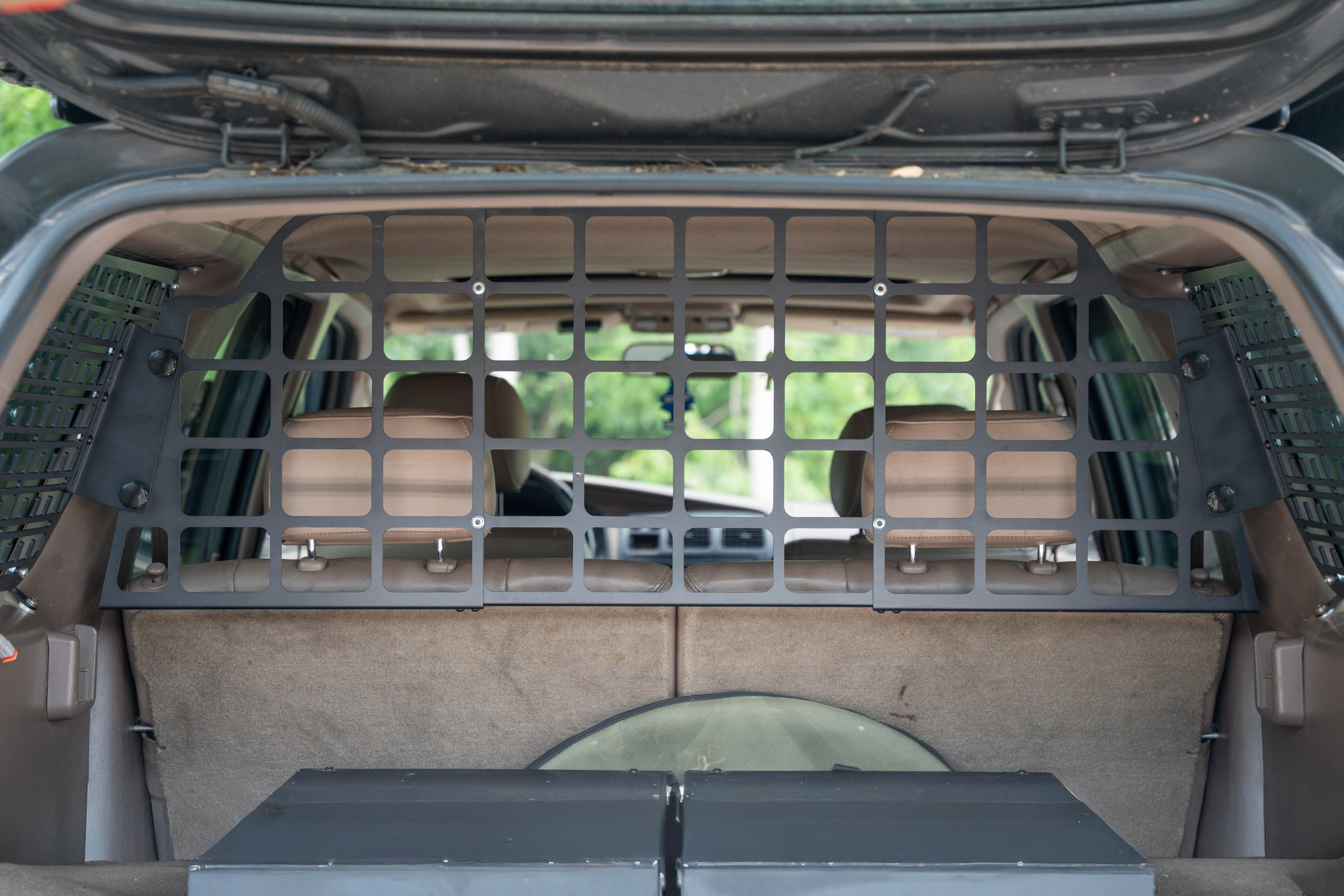 4Runner Pet Divider | 3rd Gen (1996-2002) (Requires Rear Window MOLLE Panels to mount)