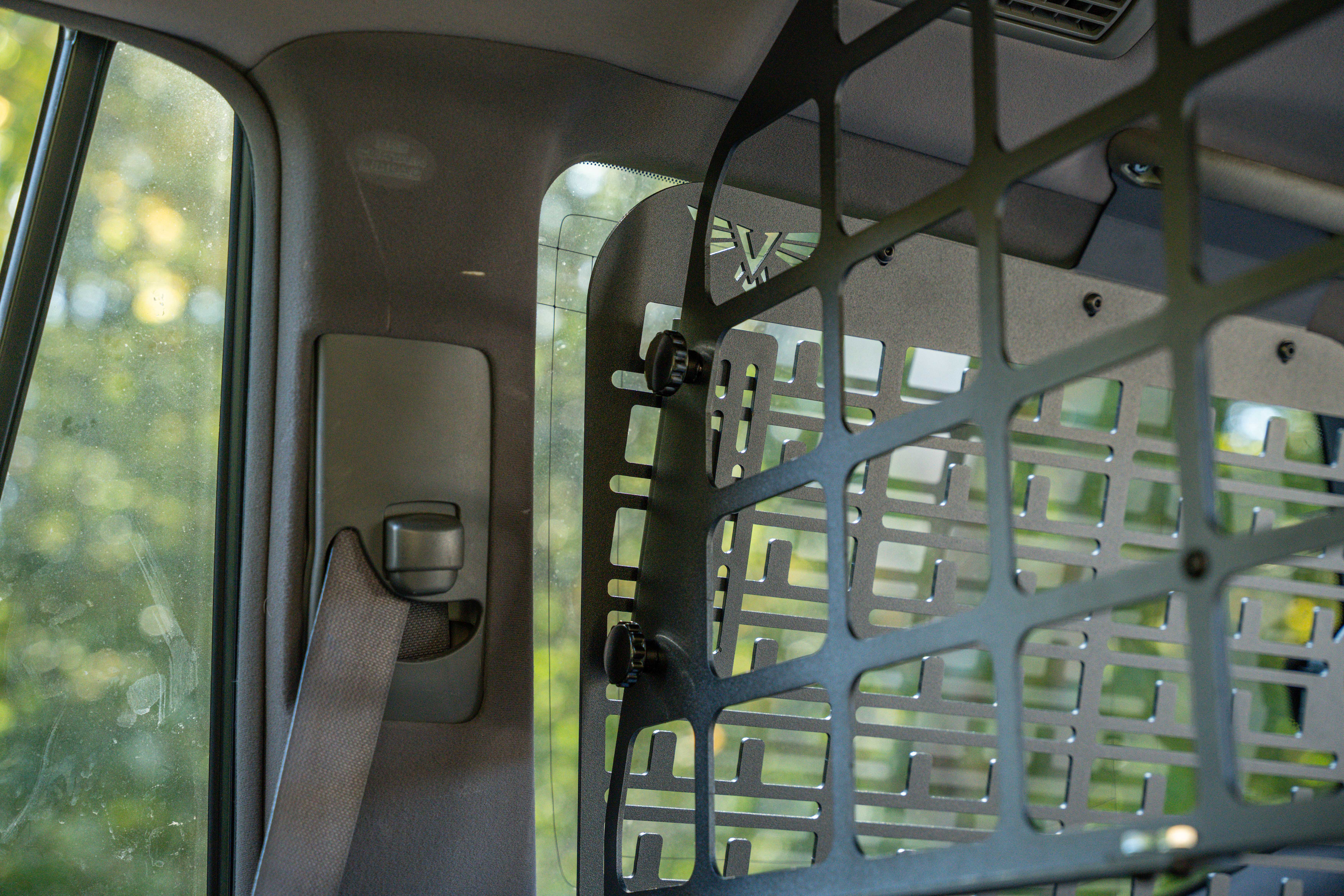 Pet Divider Panel | Lexus GX470 (03-09)