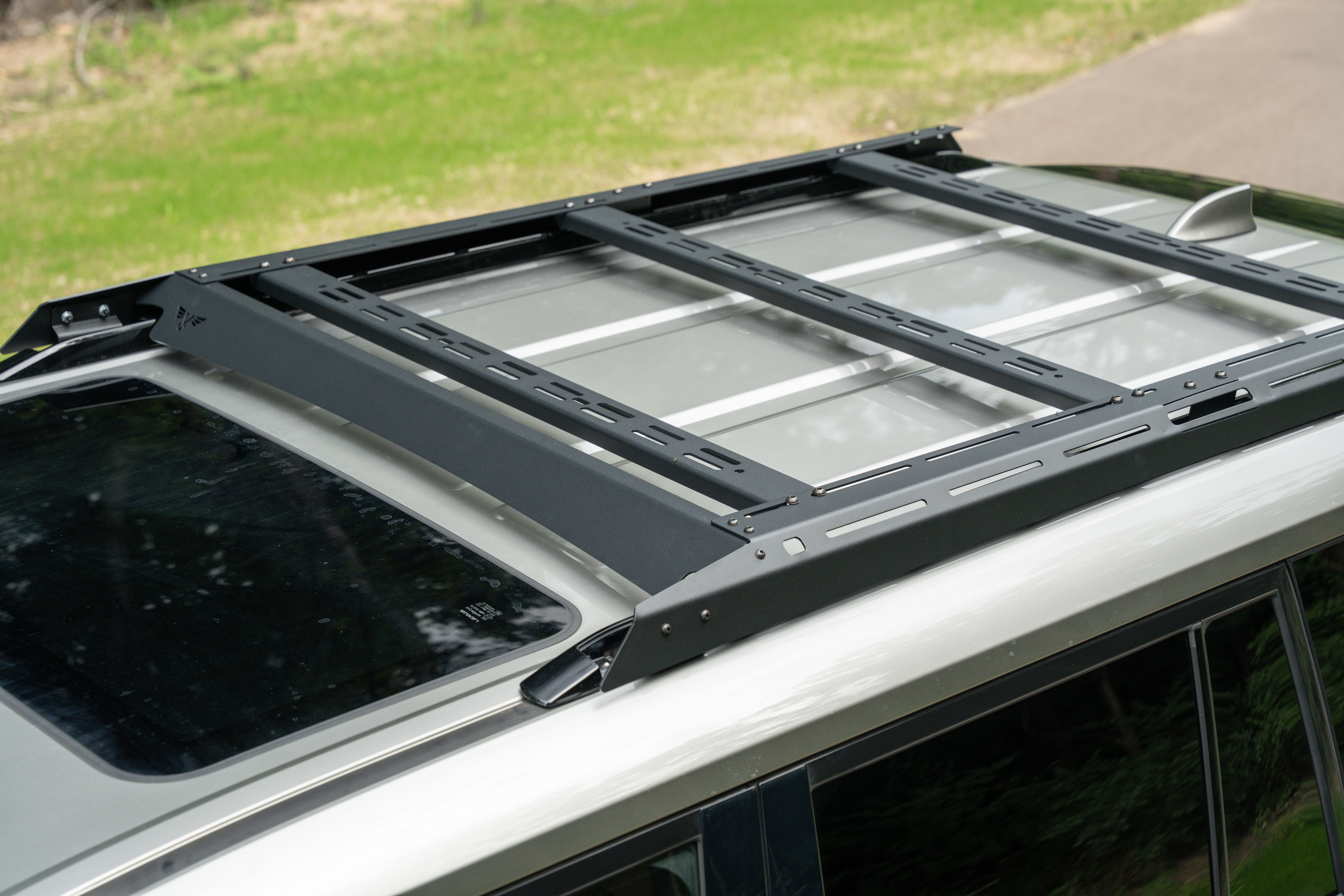 Lexus GX550 Premium & Luxury Platform Rack | 2024+