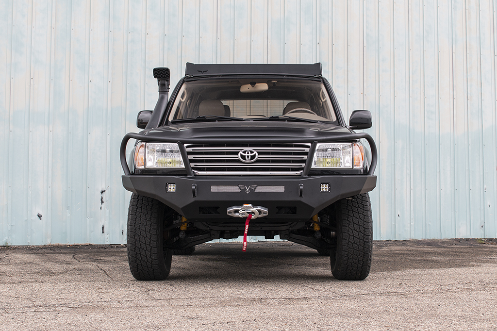Land Cruiser Front Strike Bumper | 100 Series - Lexus LX 470 (98-07)