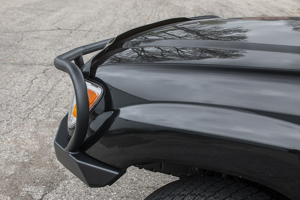 Land Cruiser Front Strike Bumper | 100 Series - Lexus LX 470 (98-07)