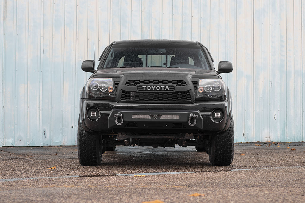Tacoma Front Winch Bumper | Blitz | 2nd Gen (05-15)