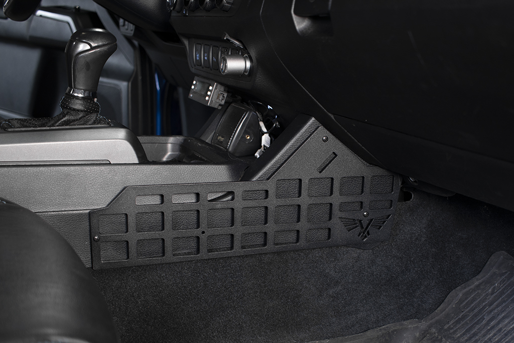 Tacoma Center Console MOLLE Panel | 2nd & 3rd Gen (05-23)