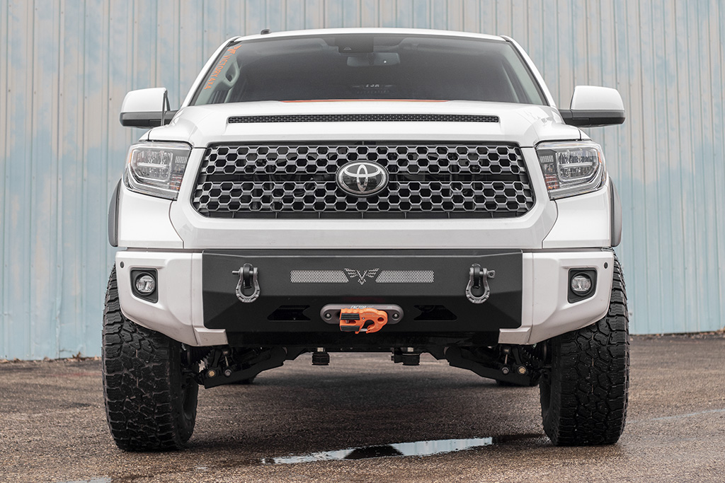 Tundra Front Winch Bumper | Blitz | (14-21)